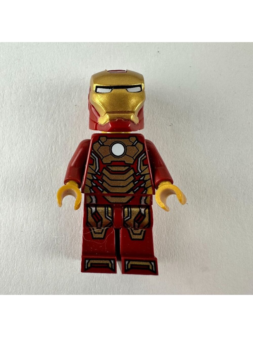 LEGO Minifig Marvel Ironman Mark 42 76007